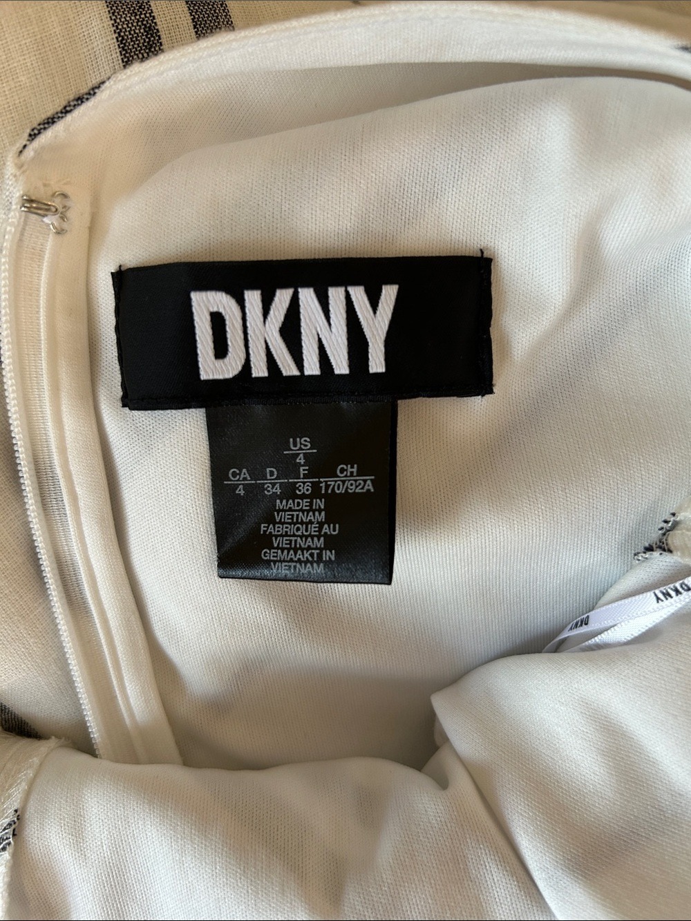 Dkny Sleeveless V-Neck Striped Maxi Dress in White and Black size 4 - Picture 13 of 14